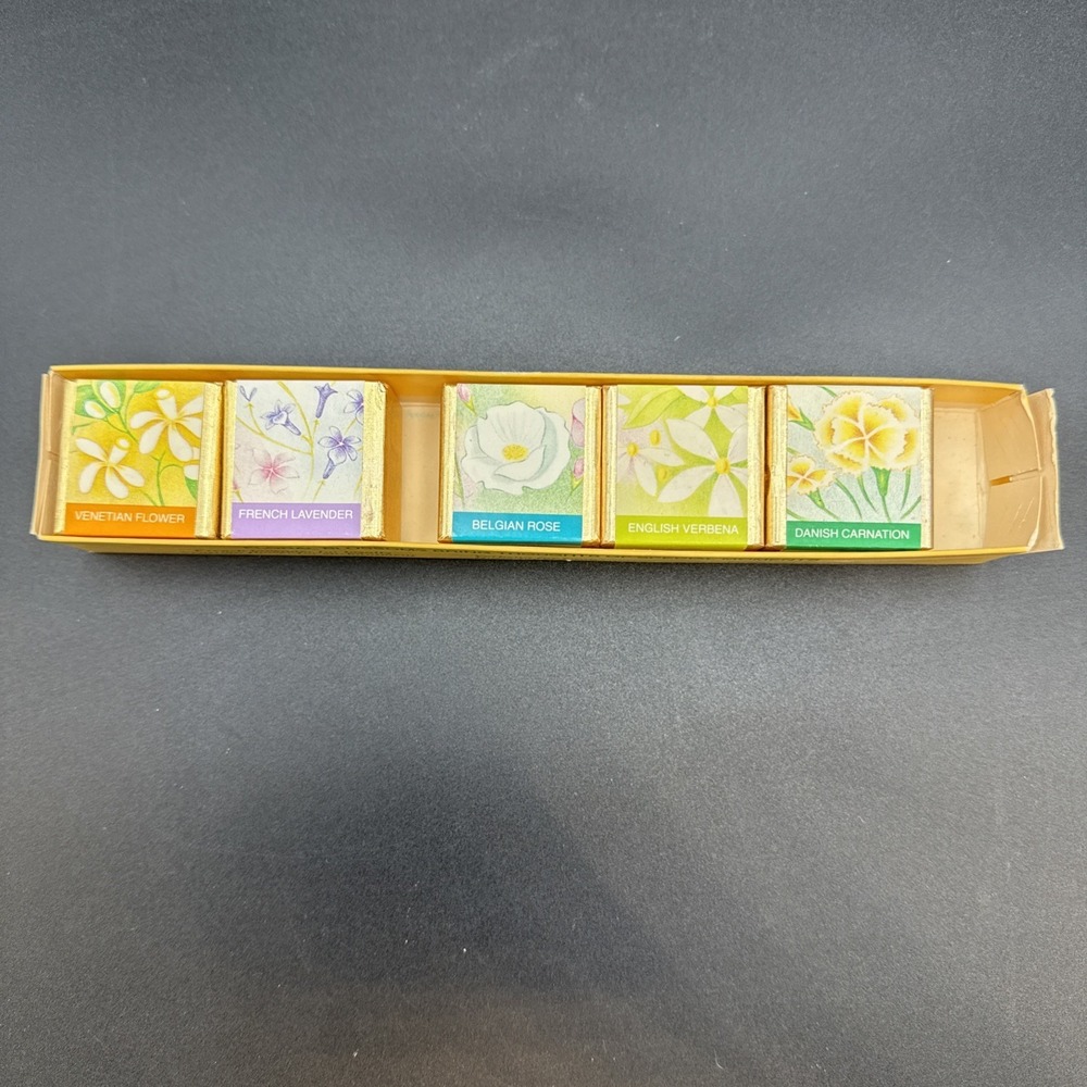 NEW Old Stock Ben Rickert 5 English Bath Cubes Lavender Carnation Rose Verbena
